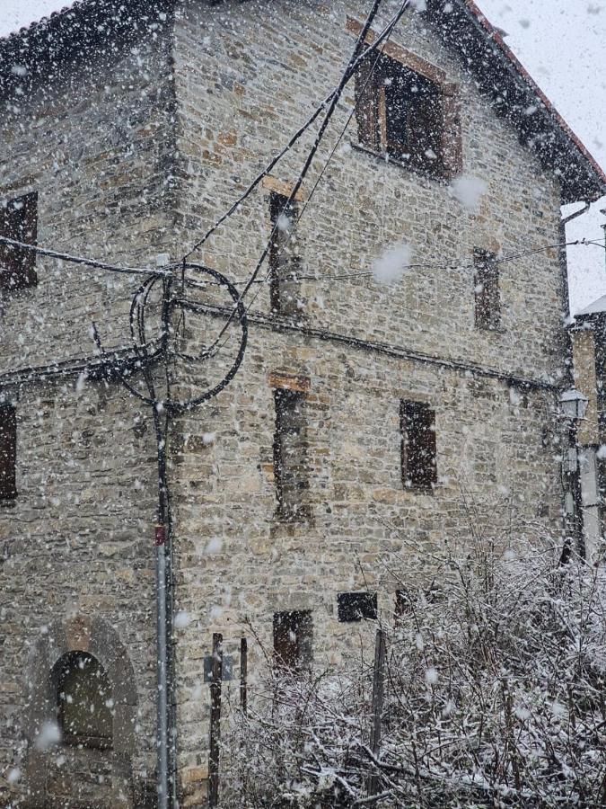 Casa Robelca Villa Biescas  Eksteriør billede